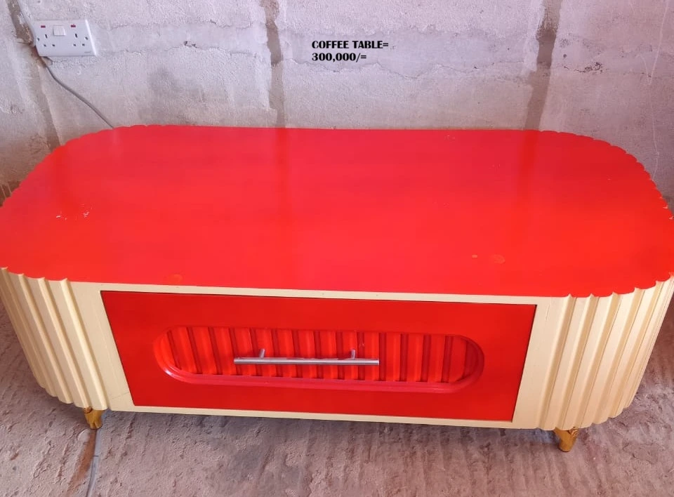 COFFEE TABLE