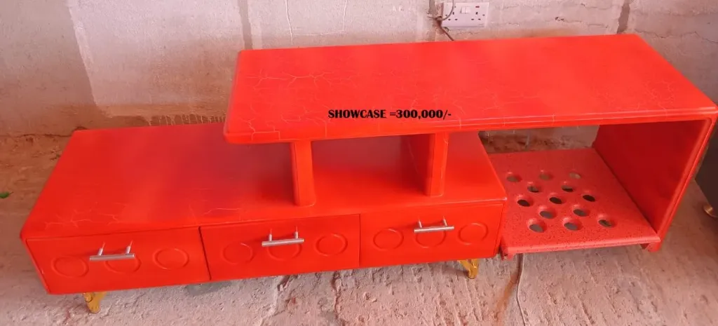 SHOWCASE
